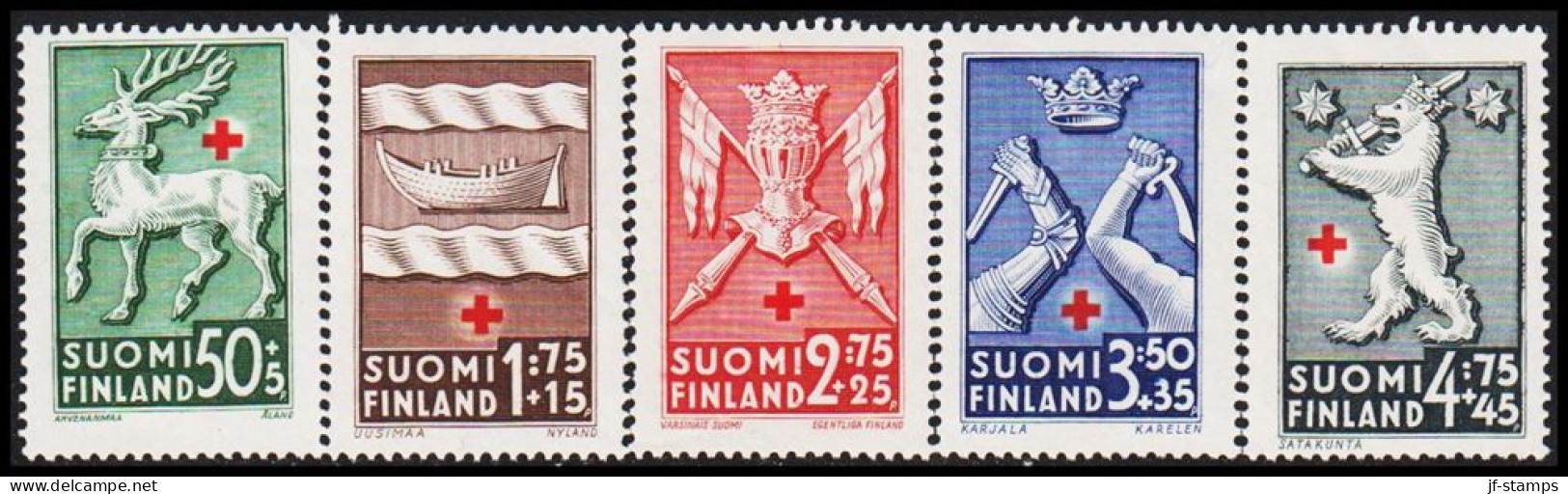 1942. FINLAND. 2Red Cross Complete Set Never Hinged. (Michel 254-258) - JF540310 - Storia Postale