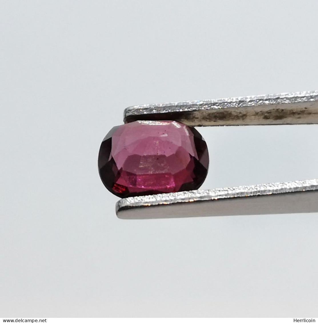 Grenat Rhodolite Naturel De Madagascar - Coussin 0.92 Carat - 6.1 X 5.2 X 3.1 Mm - Autres & Non Classés