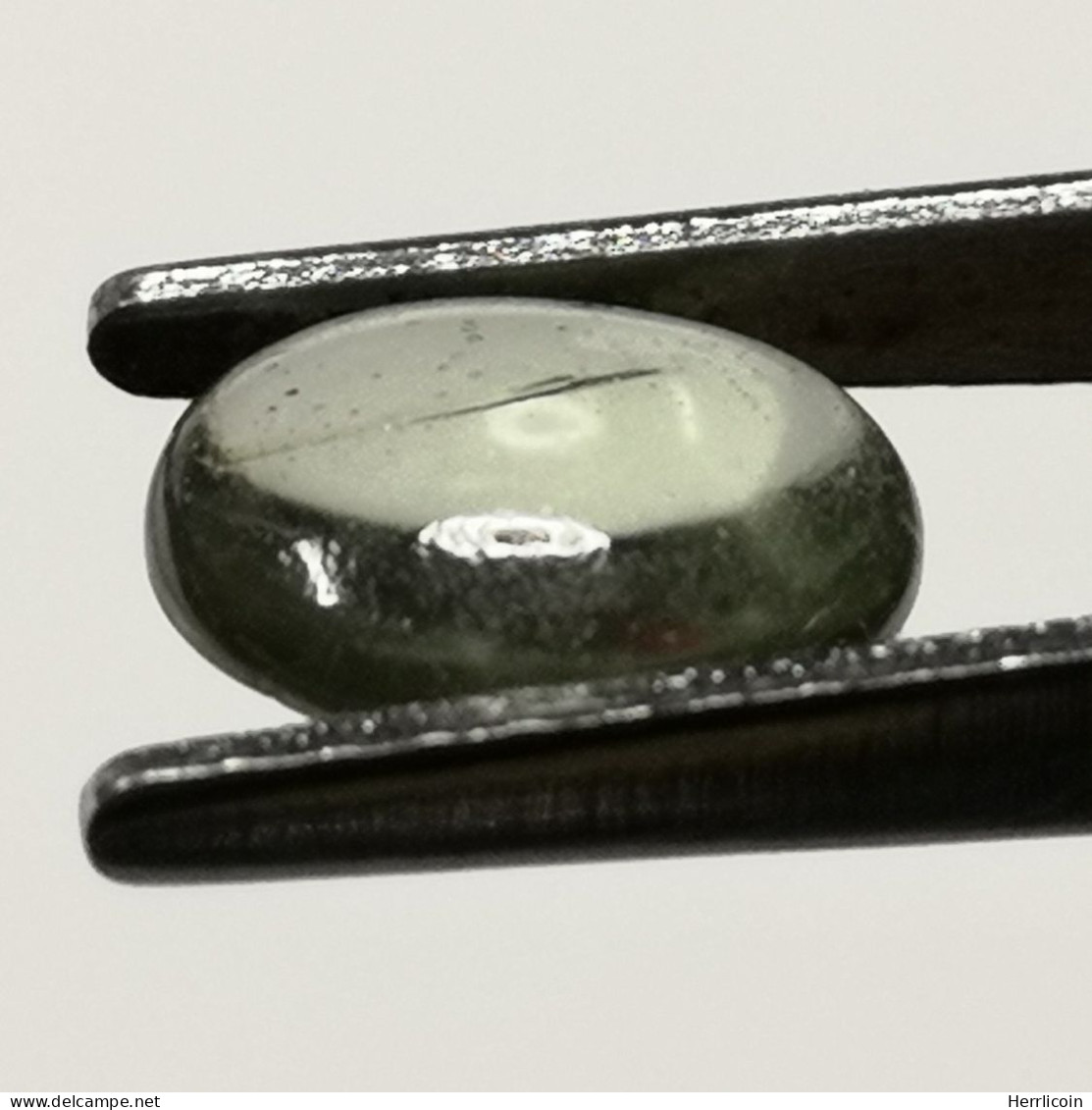 Tourmaline Verte Naturelle D'Afrique - Cabochon 1.32 Carat - 8.1 X 7 X 2.9 Mm - Turmalingruppe