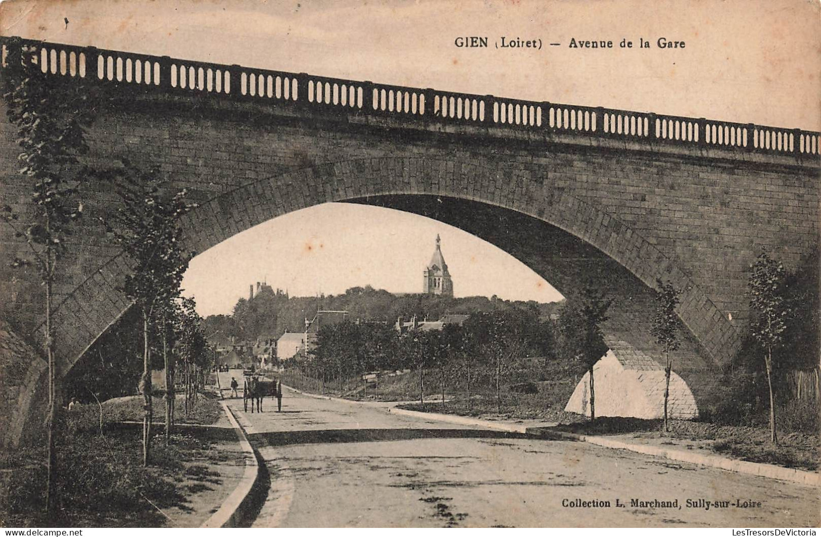 FRANCE - Gien - Avenue De La Gare - Carte Postale Ancienne - Gien