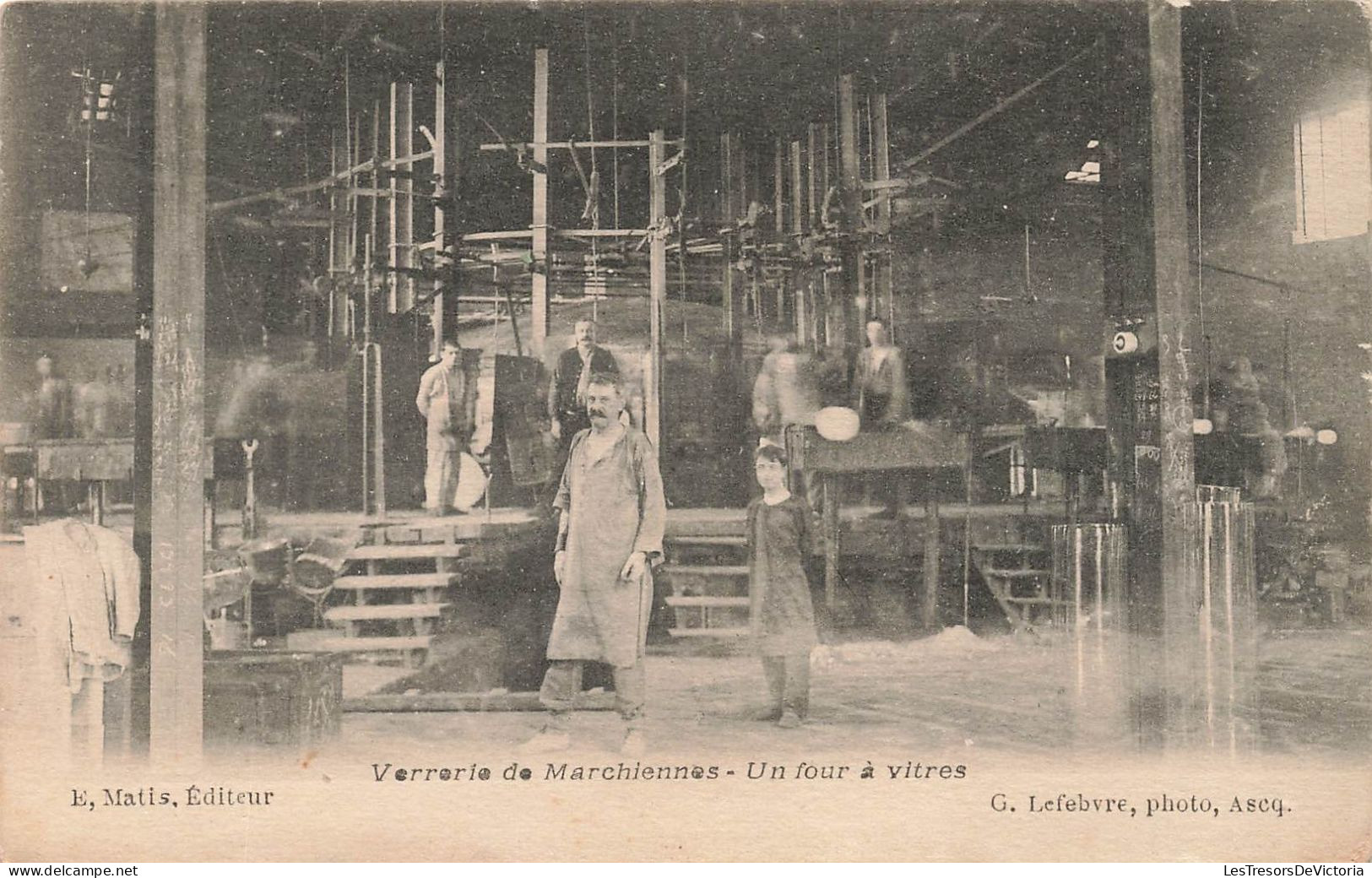 METIERS - Verrerie De Marchiennes - Un Four à Vitres - Animé - Carte Postale Ancienne - Industrie