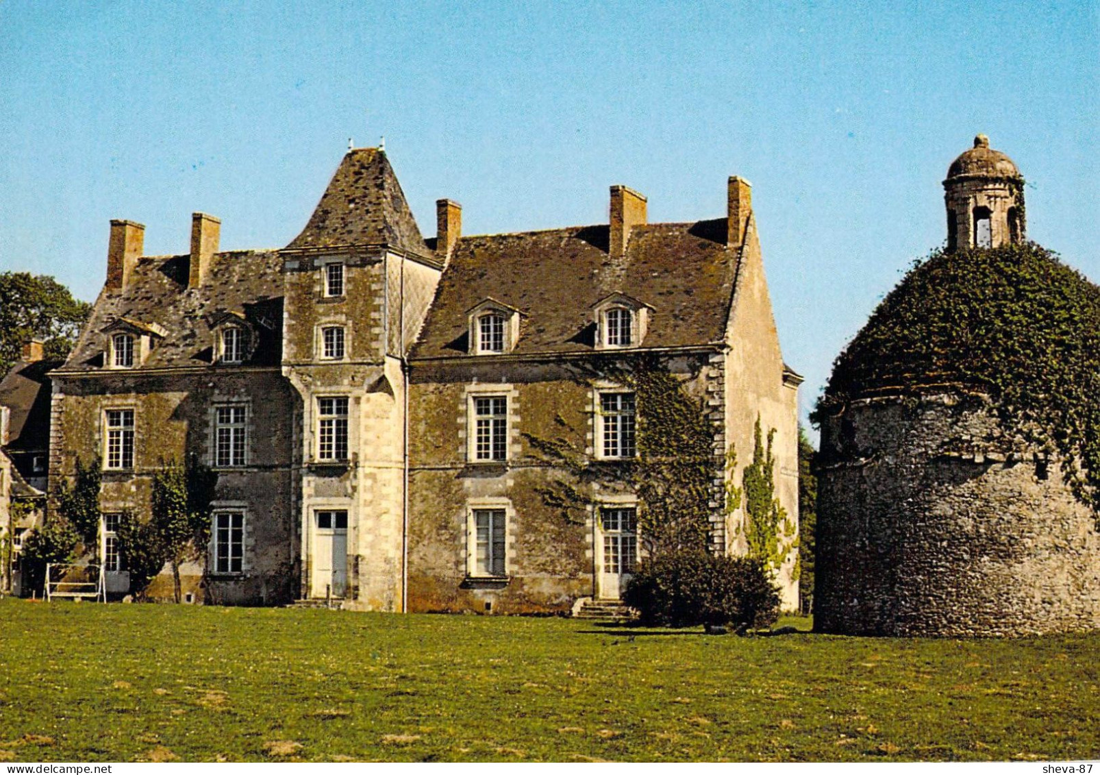 44 - Bouaye - Le Château De La Sénaigerie - Bouaye