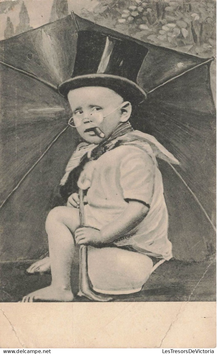 FANTAISIE - Bébé - Un Bébé Avec Un Cigare Et Des Lunettes - Parapluie Et Haut De Forme - Carte Postale Ancienne - Babies