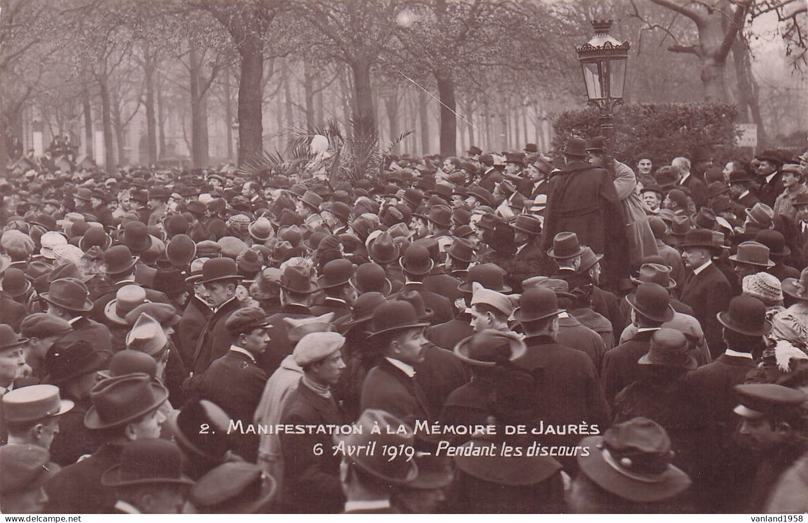 PARIS -manifestation à La Mémoire De Jaurès 6 Avril 1919-pendant Les Discours - Ohne Zuordnung