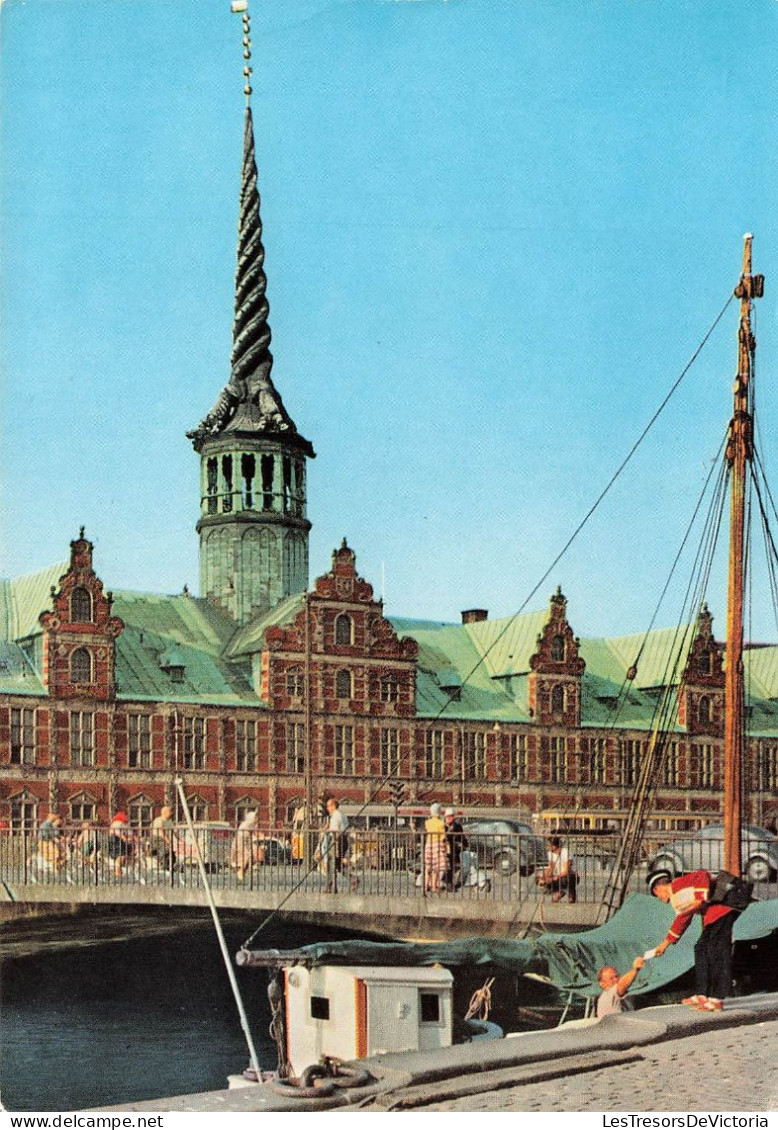 DANEMARK - Vue Sur La Bourse Construite Vers 1624 Par Christian IV - Colorisé - Carte Postale - Danemark
