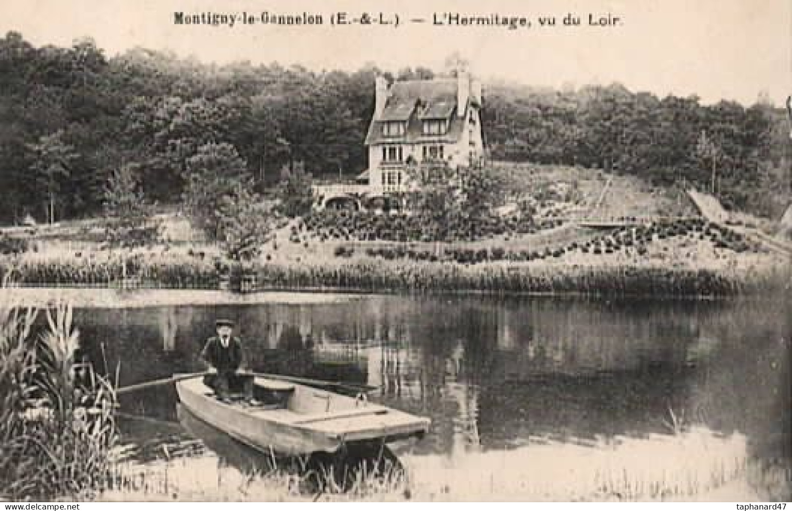 . 28 . MONTIGNY-LE-GANNELON . L'Hermitage Vu Du Loir . Homme En Barque . - Montigny-le-Gannelon