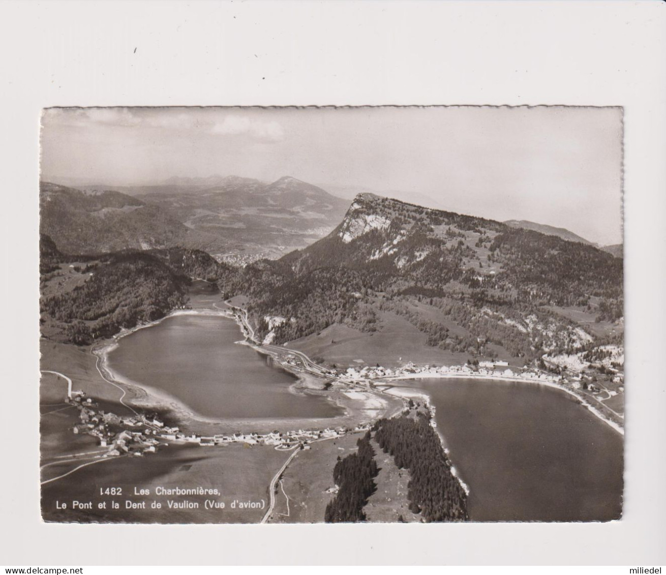 MU154 - SUISSE - LIEU - Les Charbonnières - Le Pont Et La Dent De Vaulion ( Vue D'avion ) - Le Lieu