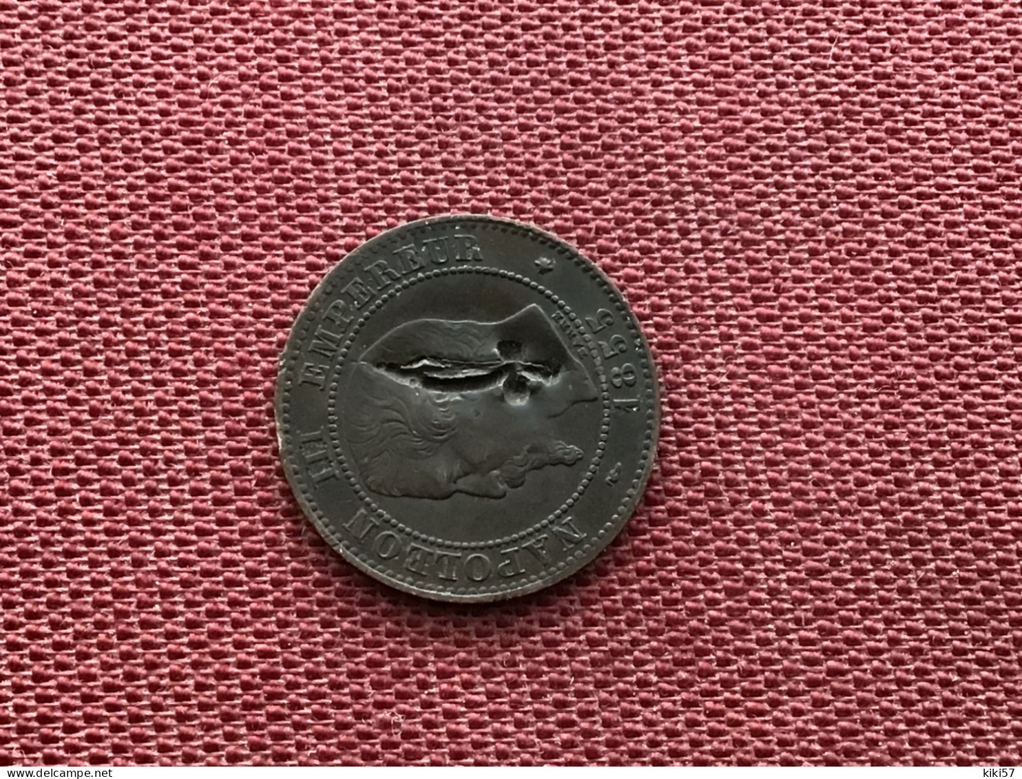Très Belle Monnaie De 2 Centimes 1855 Surfrappé D’un Poignard Ou D’un Sabre - Abarten Und Kuriositäten