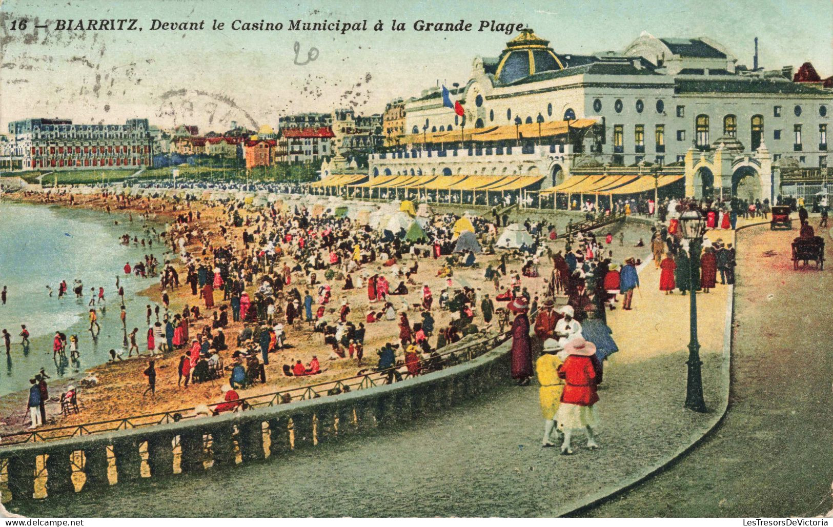 FRANCE - 64 - Biarritz - Devant Le Casino Municipal à La Grande Plage - Carte Postale Ancienne - Biarritz