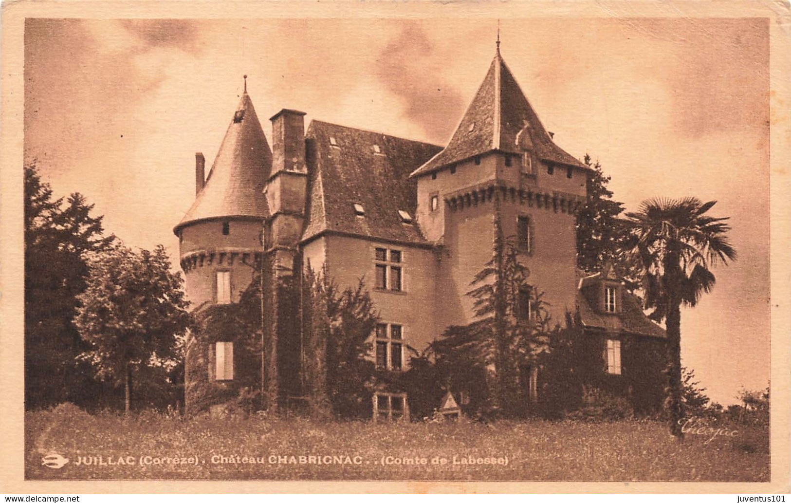 CPA Juillac-Château Chabrignac-Comte De Labesse-Timbre-RARE       L2531 - Juillac