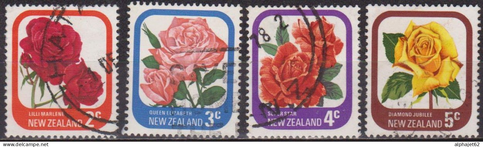 Fleurs, Roses - NOUVELLE ZELANDE - Lili Marlène, Queen Elizabeth, Superstar - N° 646-647-648-649 - 1975 - Gebraucht