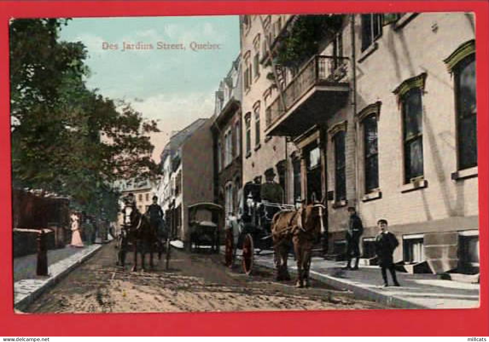 CANADA   QUEBEC DES JARDINS ST    HORSE DRAWN TAXI HANSOM CABS  - Québec - La Cité