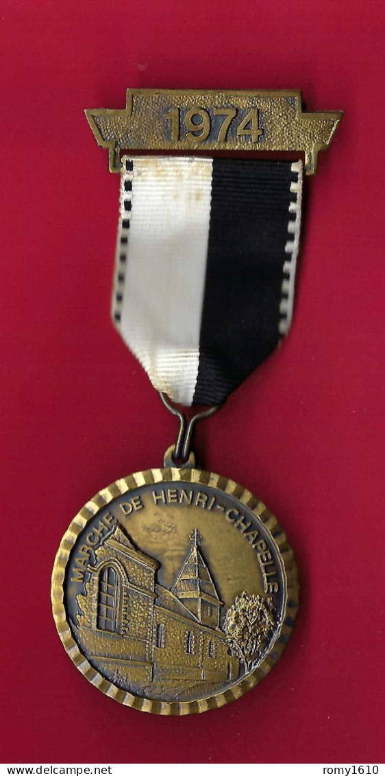 Médaille - Broche En Métal - Marche De Henri-Chapelle 1974. Scan Recto/verso. - Otros & Sin Clasificación