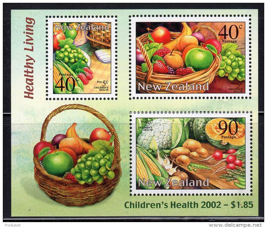 NOUVELLE ZELANDE - BLOC N°160 ** (2002) Fruits/Légumes - Blocks & Sheetlets