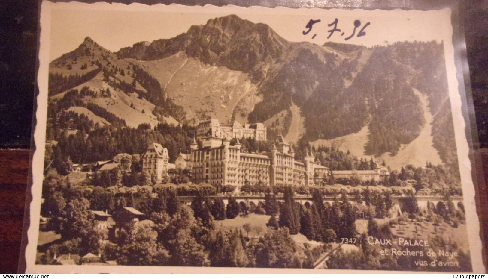 SUISSE  CARTE PHOTO CAUX PALACE ET ROCHERS DE NAYE VUS D AVION  1936 - Sonstige & Ohne Zuordnung