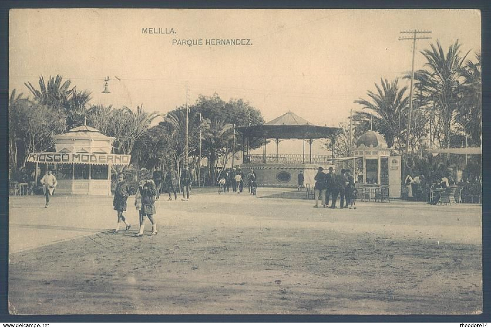 MELILLA Kiosco Moderno Parque Hernandez - Melilla