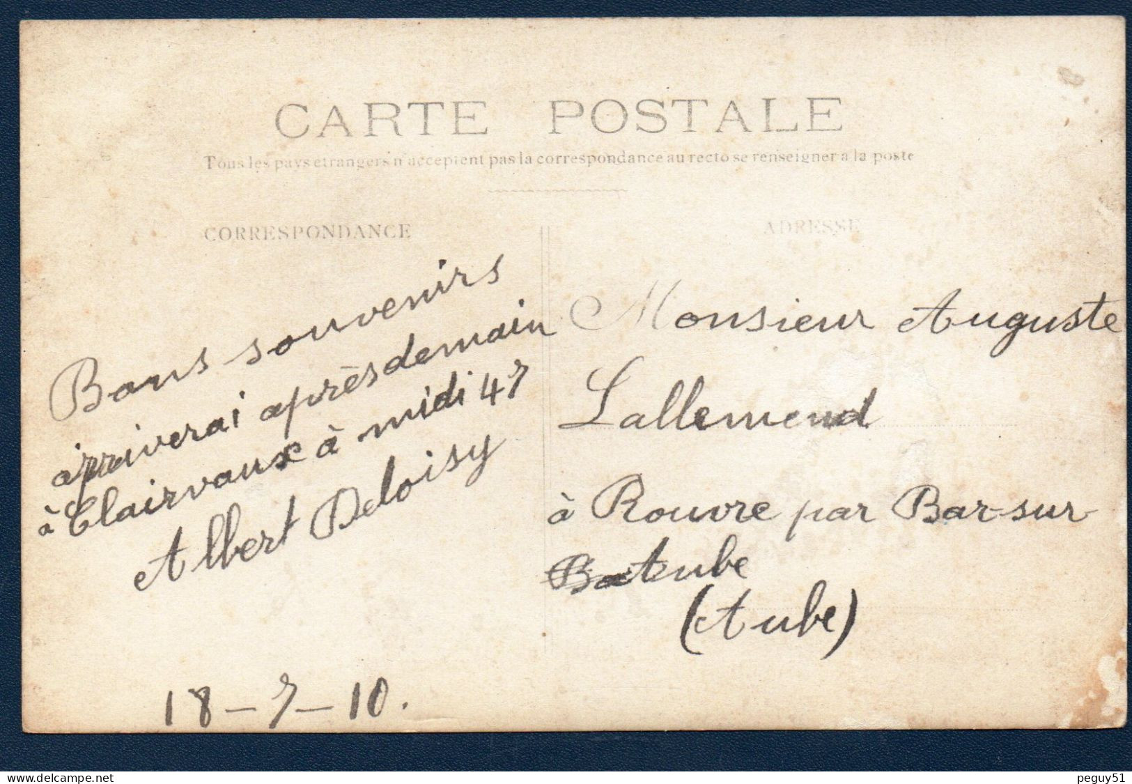 Carte-photo. Ecole Militaire ?. Instructeur Avec Ses élèves ? Insigne à Identifier. 1910 ? - A Identificar