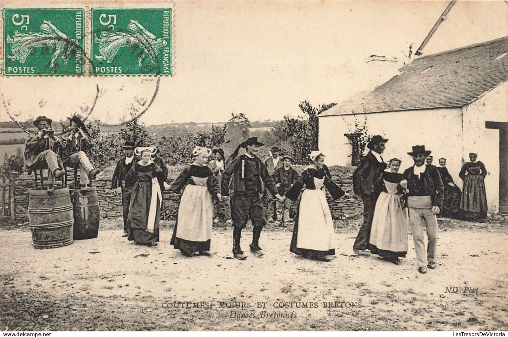 FOLKLORE - Costumes - Mœurs Et Costumes Bretons - Danses Bretonnes - Carte Postale Ancienne - Other & Unclassified