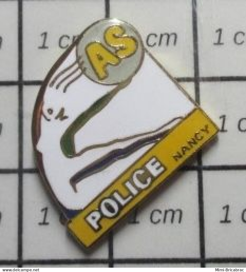 1218A Pin's Pins / Beau Et Rare / THEME : POLICE / ASSOCIATION SPORTIVE POLICE NANCY - Police