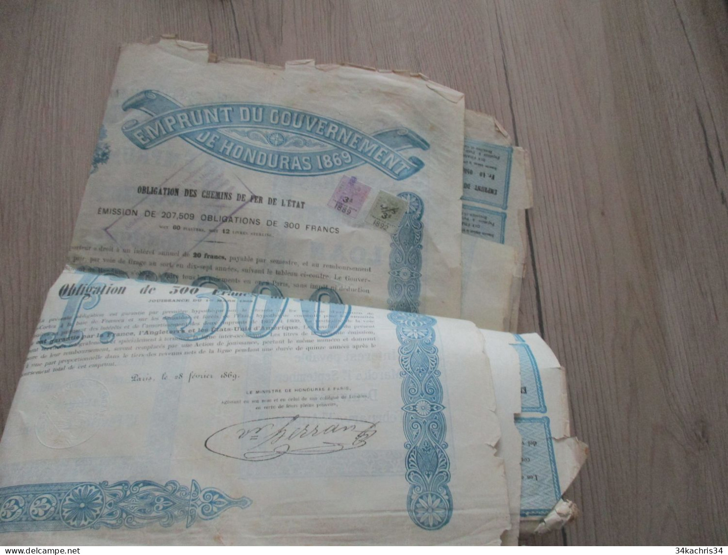 Action Emprunt Du Gouvernement Du Honduras 1869 Avec 2 TP Stamps Fiscaux Anglais English 300 Francs En L'état - Bank & Versicherung