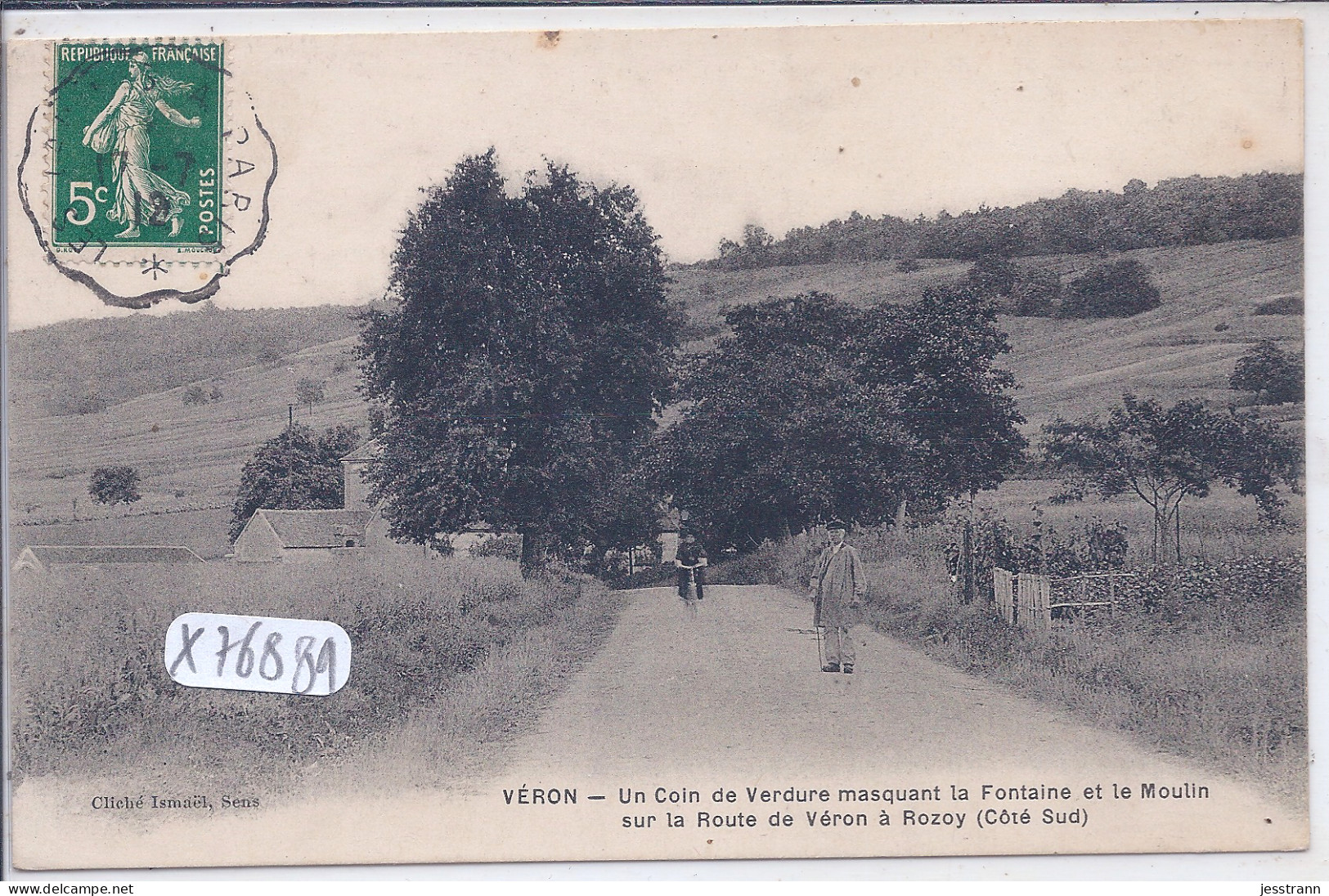 VERON- UN COIN DE VERDURE MASQUANT LA FONTAINE ET LE MOULIN SUR LA ROUTE DE VERON A ROZOY- SUD - Veron