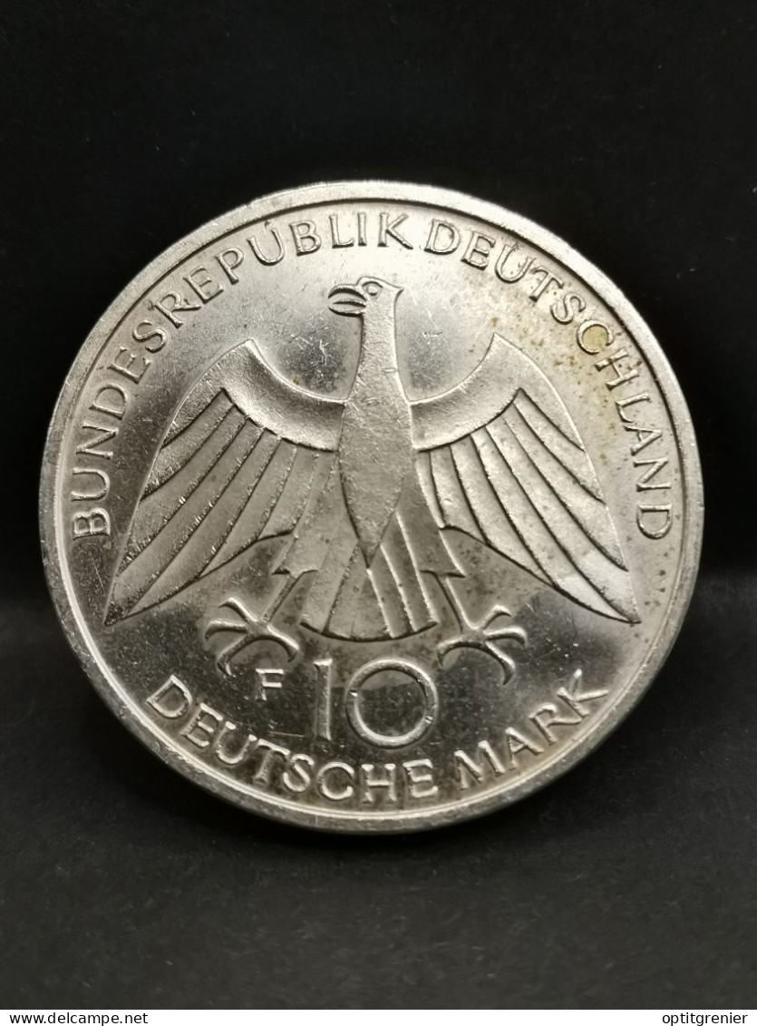 10 DEUTSCHE MARK ARGENT 1972 F STUTTGART JO DE MUNICH VUE PARTIELLE ANNEAUX ALLEMAGNE / GERMANY SILVER - 10 Mark