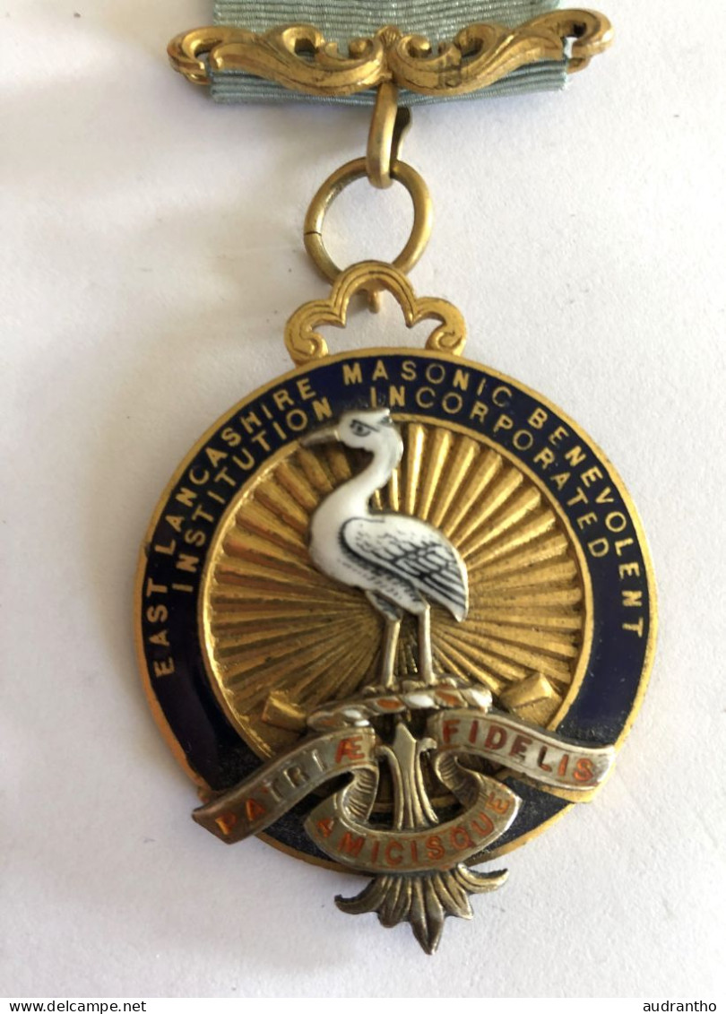 Belle Médaille Ancienne - East Lancashire Masonic Benevolent Institution G. Kenning & Son London - Andere & Zonder Classificatie