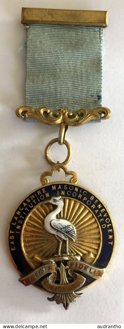 Belle Médaille Ancienne - East Lancashire Masonic Benevolent Institution G. Kenning & Son London - Autres & Non Classés