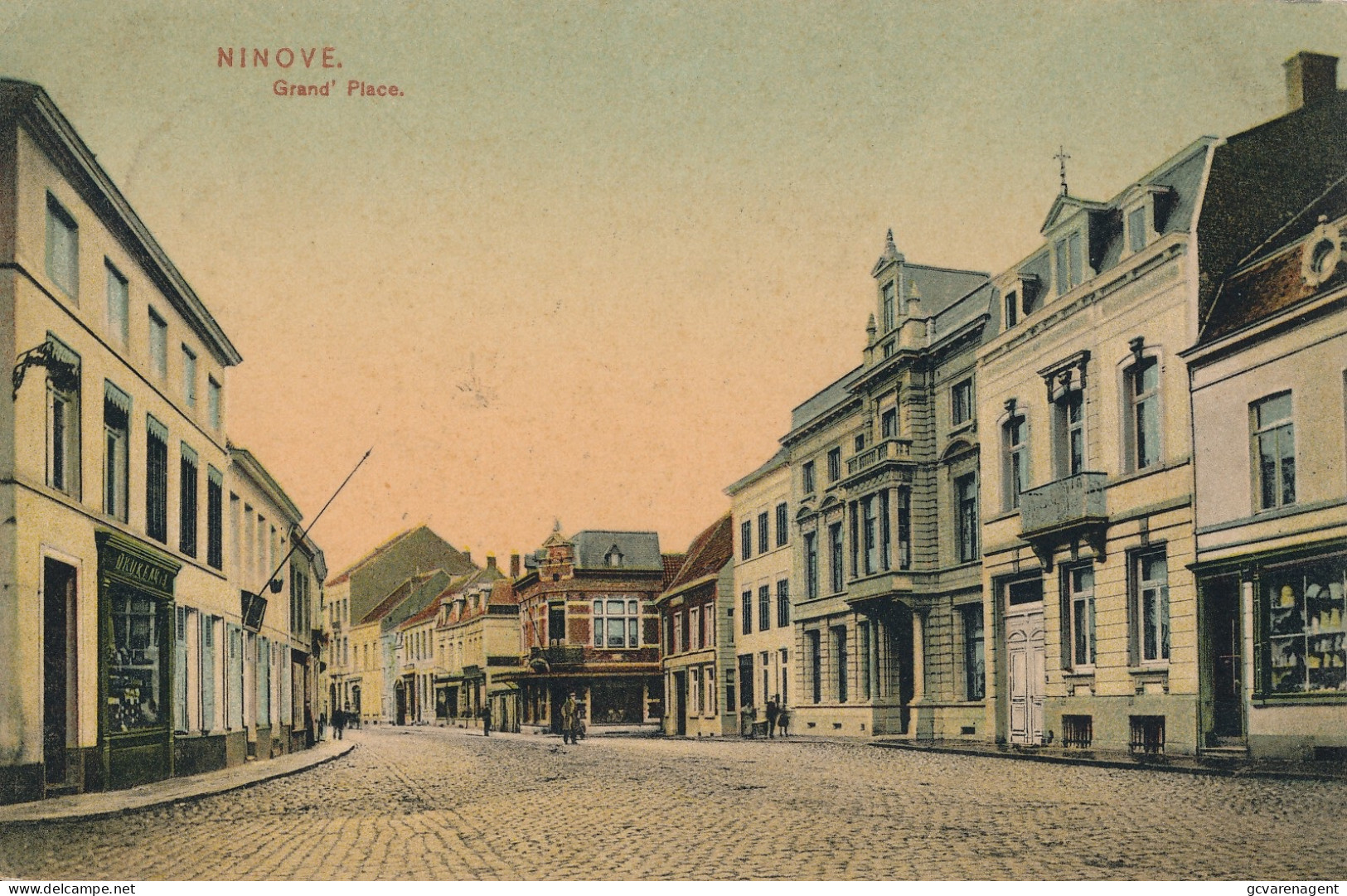 NINOVE   GRAND'PLACE      2 SCANS - Ninove