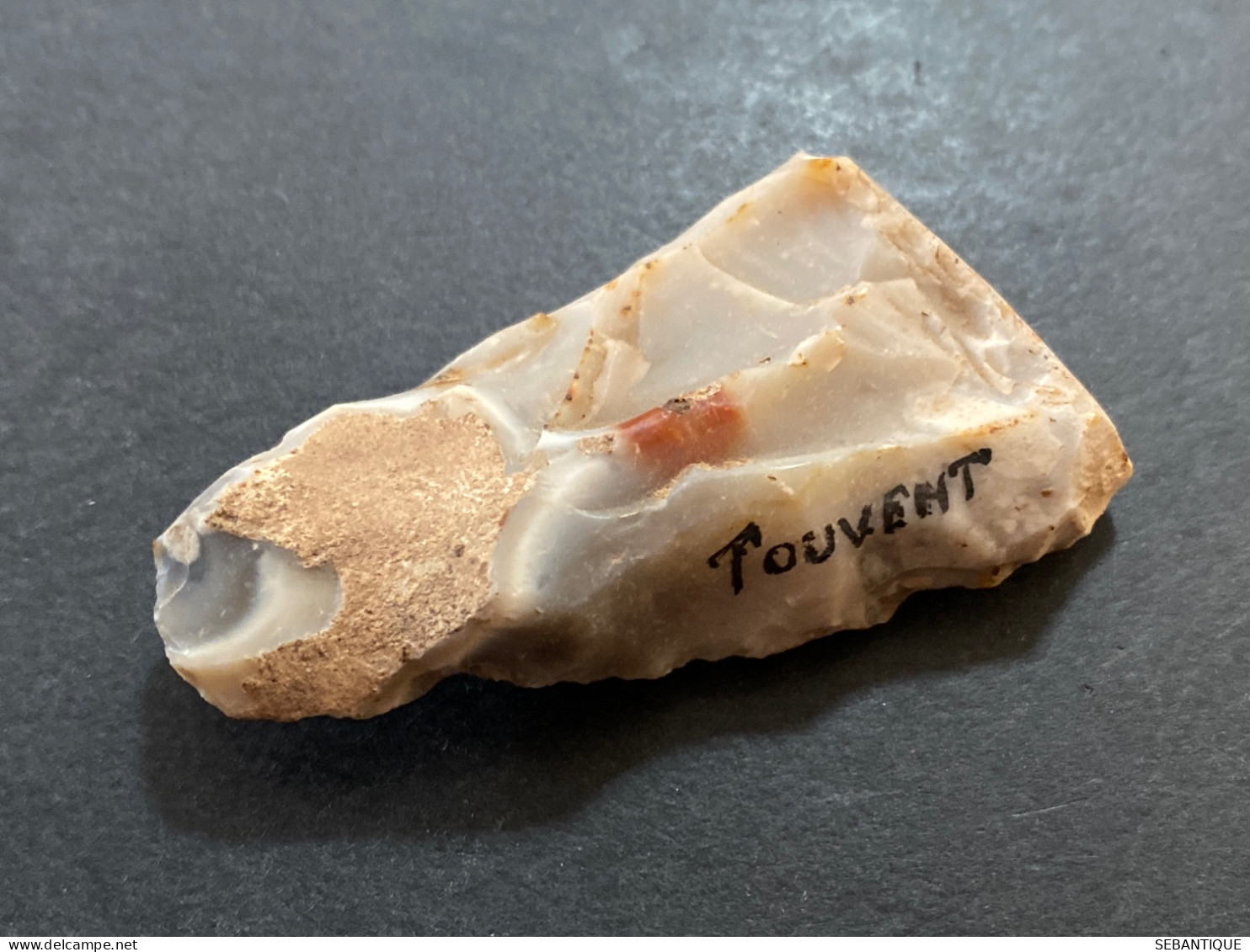 L5 Silex Racloir Trouvée à Touvent  (Oise) Longueur 6 Cm Néolithique - Arqueología