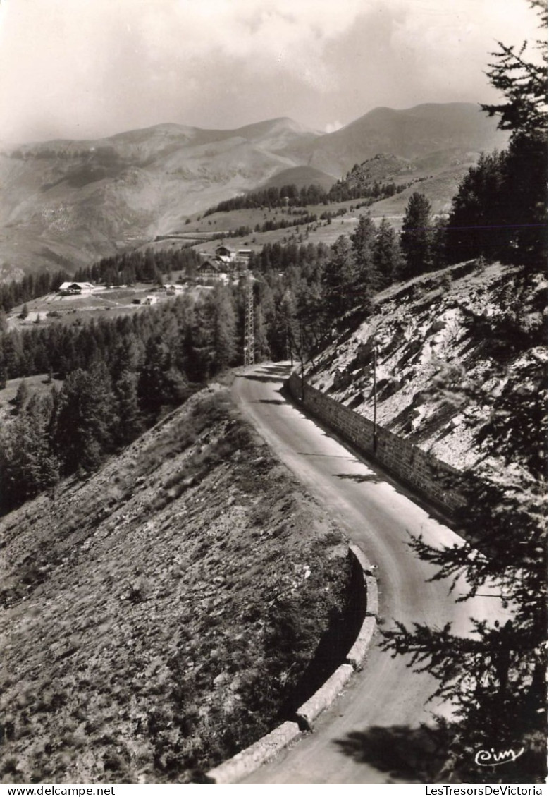 FRANCE - Valberg - Alt 1700m - Vue Sur Les Chalets Et Le Mont Mounier - Carte Postale - Sonstige & Ohne Zuordnung