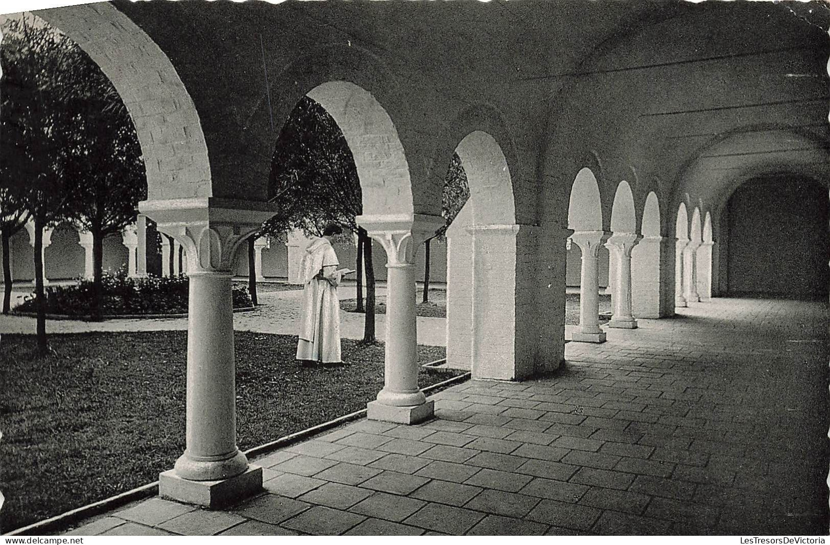 BELGIQUE - Le Zoute - Cloître De L'Eglise Des Dominicains - Carte Postale - Knokke