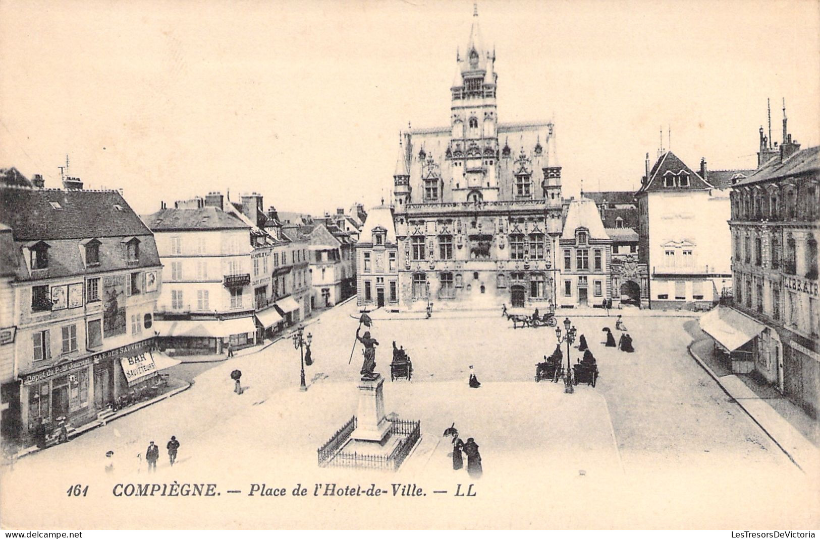 FRANCE - Compiegne - Place De L'hotel De Ville - Carte Postale Ancienne - Compiegne
