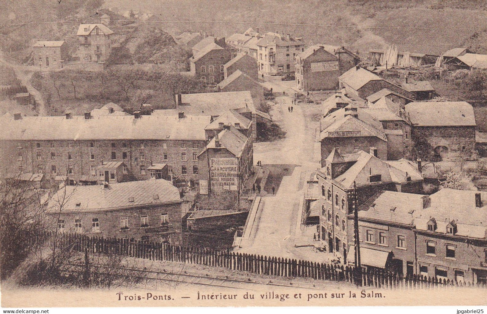 Trois Ponts Interieur Du Village Et Pont Sur La Salm - Trois-Ponts