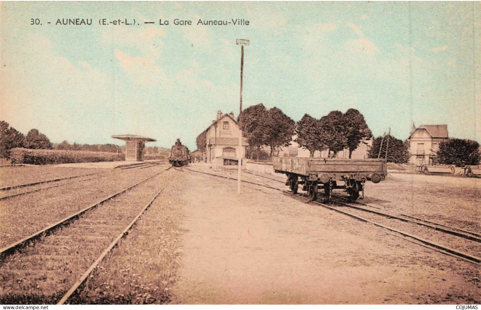 28 - AUNEAU _S25087_ La Gare Auneau Ville - Train - Auneau