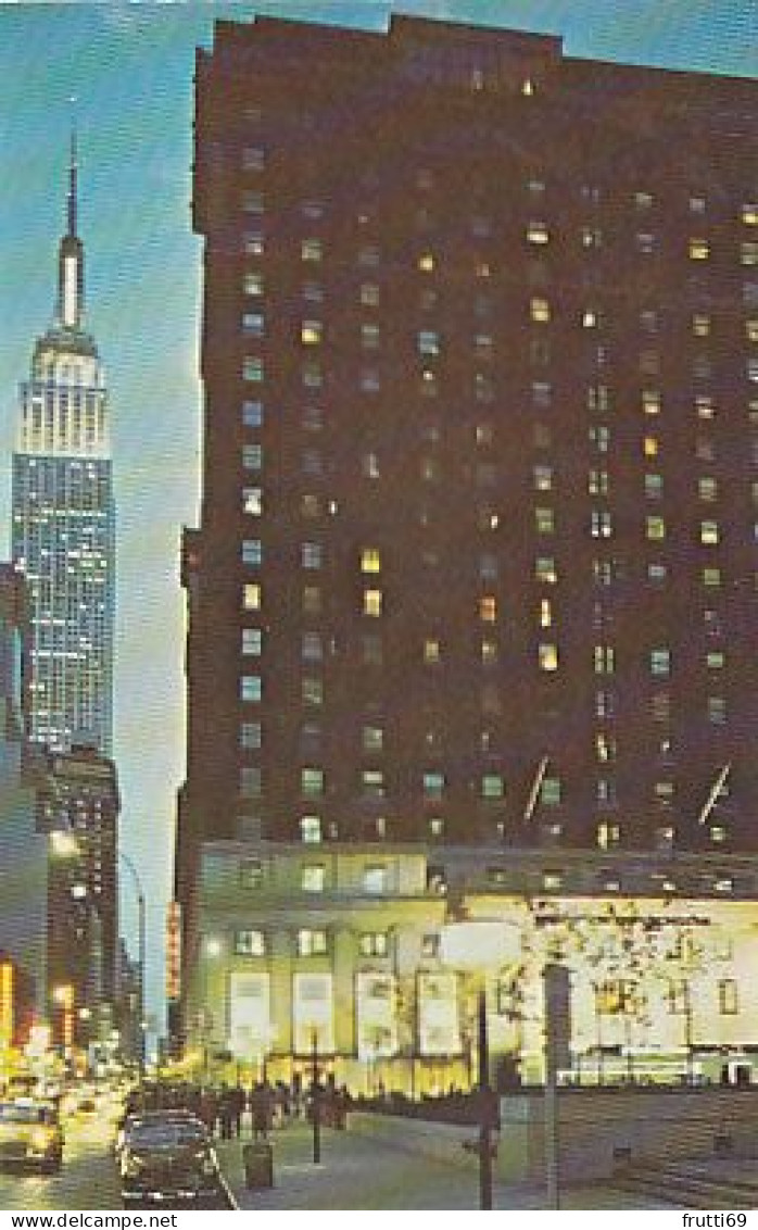 AK 193922 USA - New York City - Hilton Hotel - Wirtschaften, Hotels & Restaurants