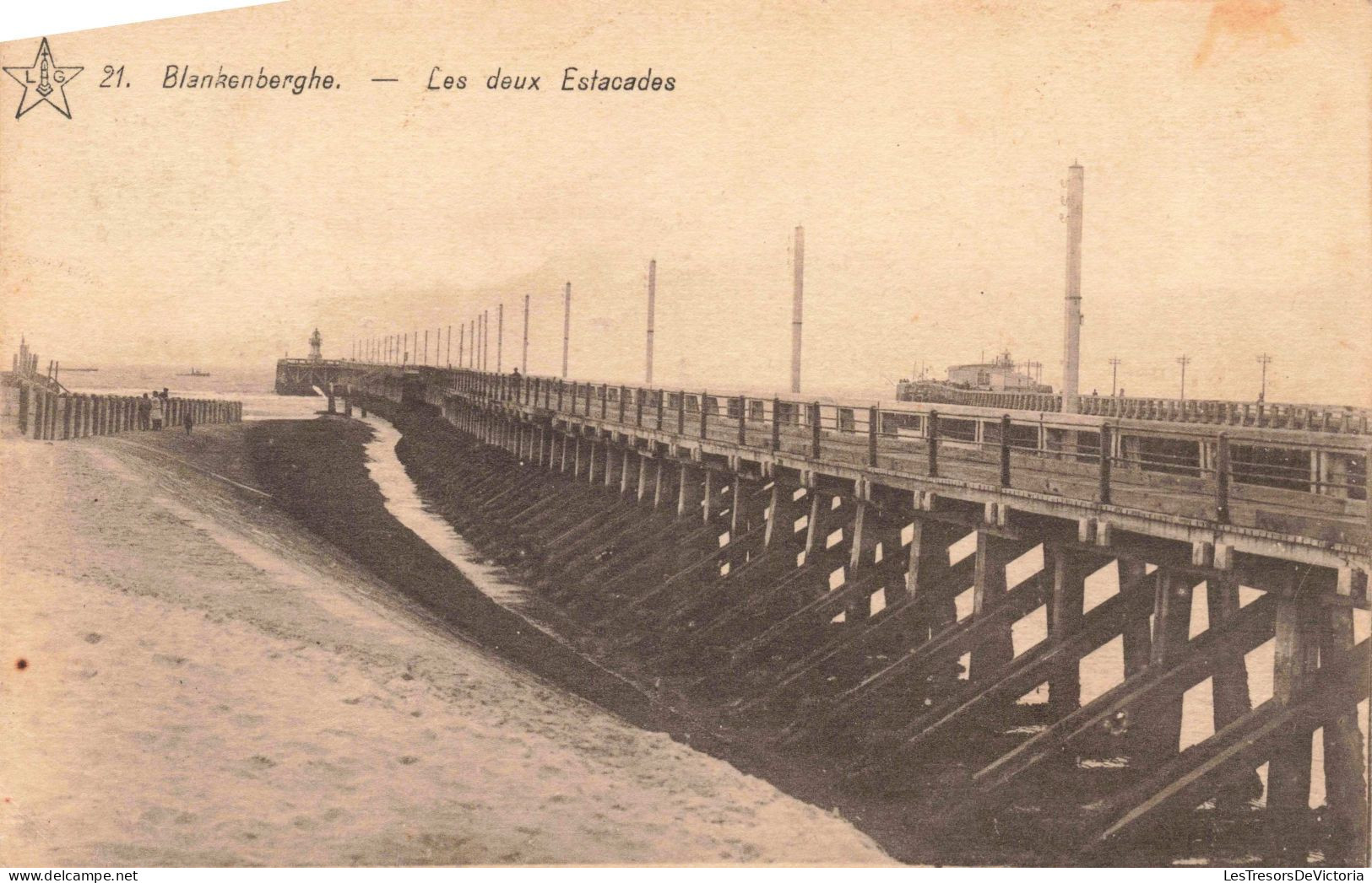 BELGIQUE - Blankenberge - Les Deux Estacades - Carte Postale Ancienne - Blankenberge