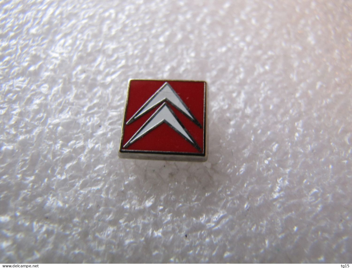 PIN'S    LOGO  CITROEN     Zamak   DECAT  11 Mm - Citroën