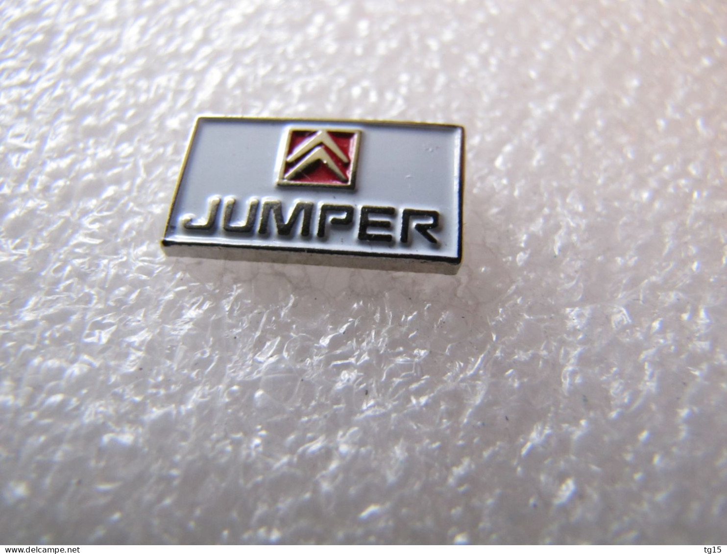 PIN'S    CITROEN     JUMPER - Citroën