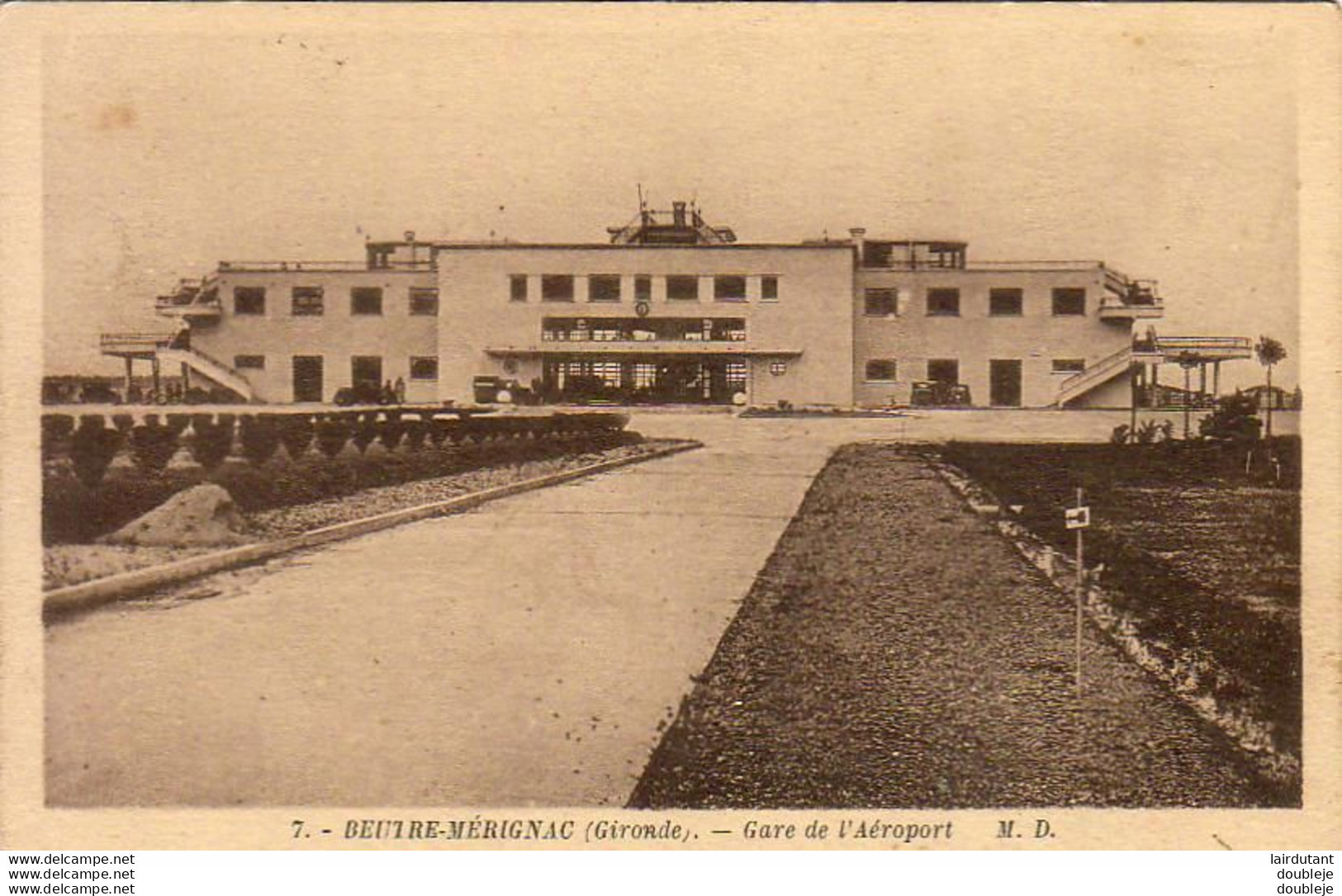 D33  BEUTRE MÉRIGNAC  Gare De L'Aéroport - Merignac