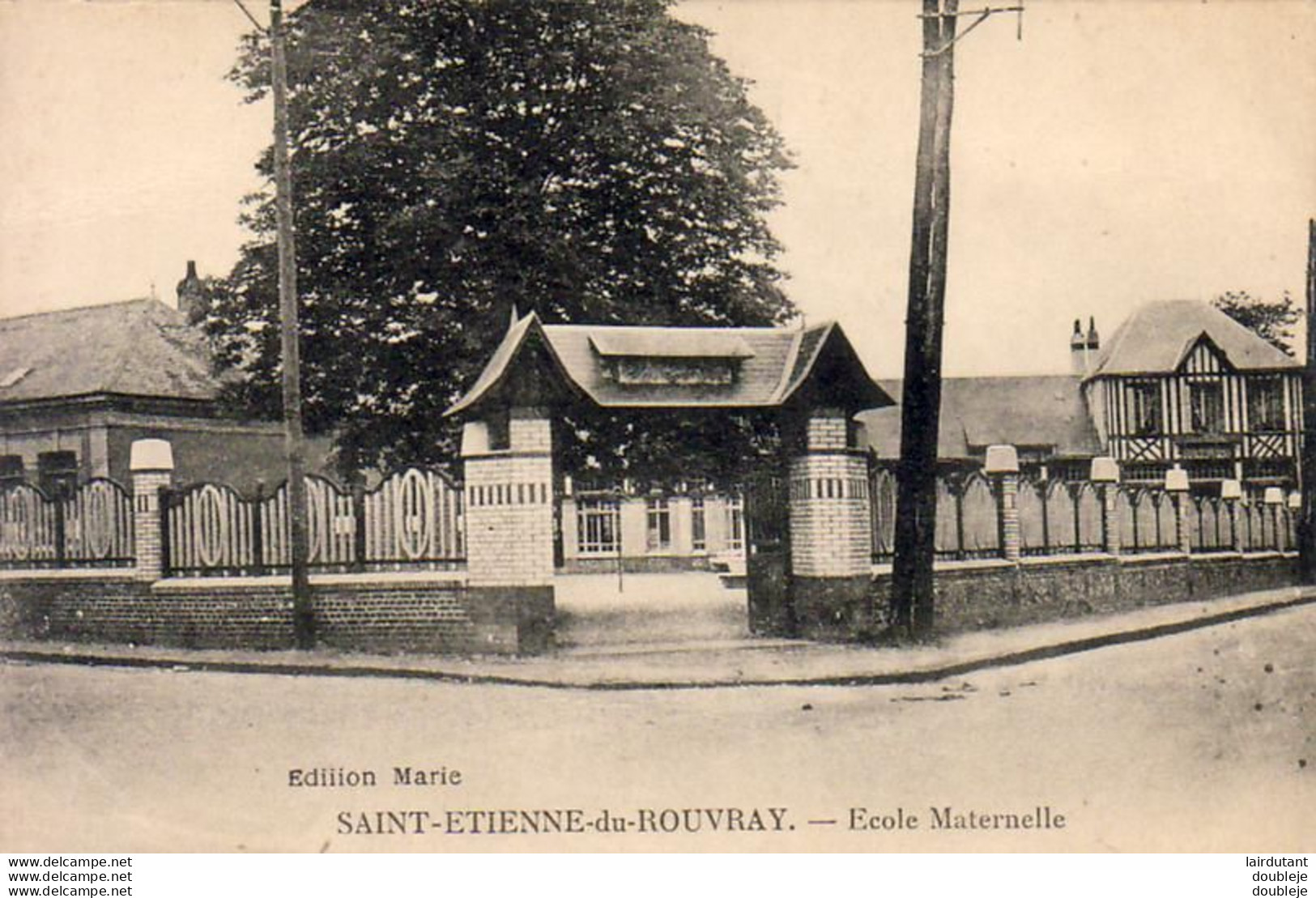 D76   SAINT ÉTIENNE DU ROUVRAY  École Maternelle - Saint Etienne Du Rouvray