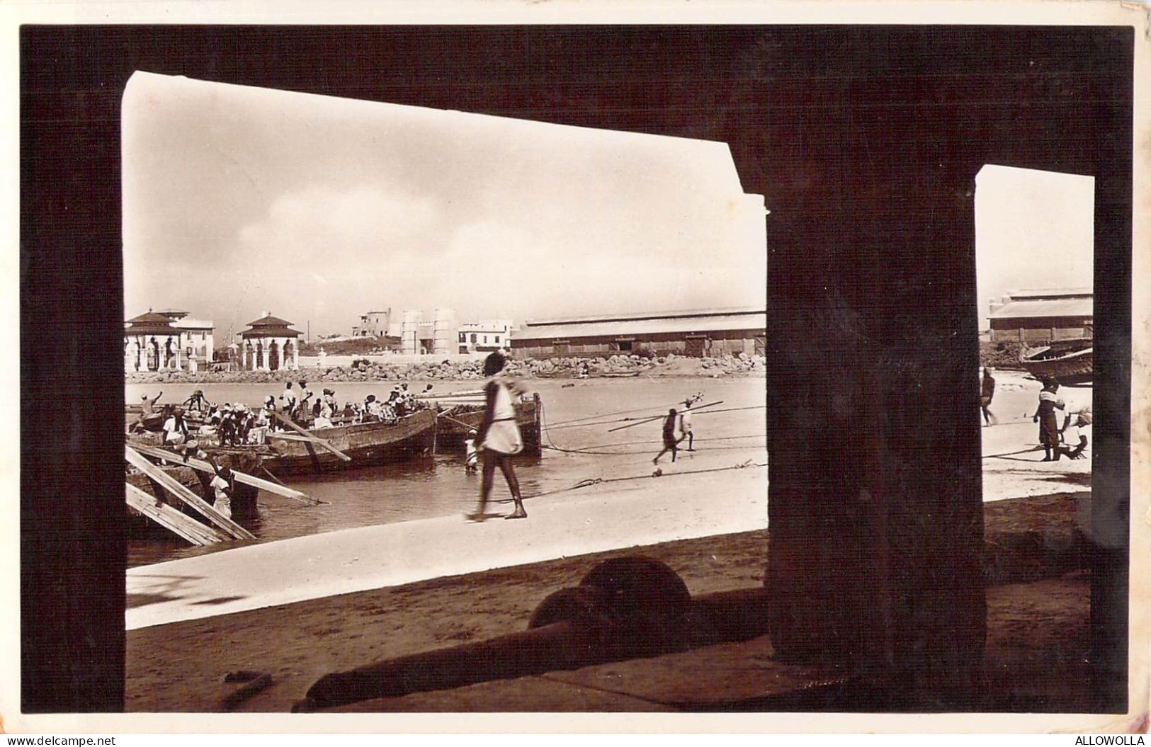 25334 " SOMALIA ITALIANA-MOGADISCIO VISTA DAL PONTILE " ANIMATA-VERA FOTO-CART.SPED.1935 - Somalië