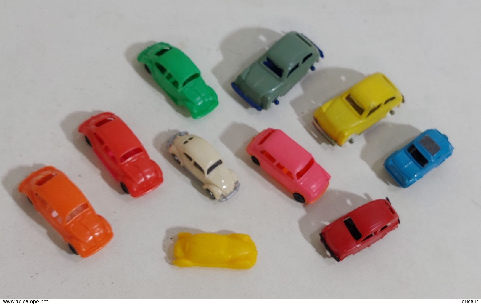 57581 Cs9 Lotto 10 Modellini Plastica 1/77 ? - Volkswagen / FIAT 500 / Innocenti - Andere & Zonder Classificatie