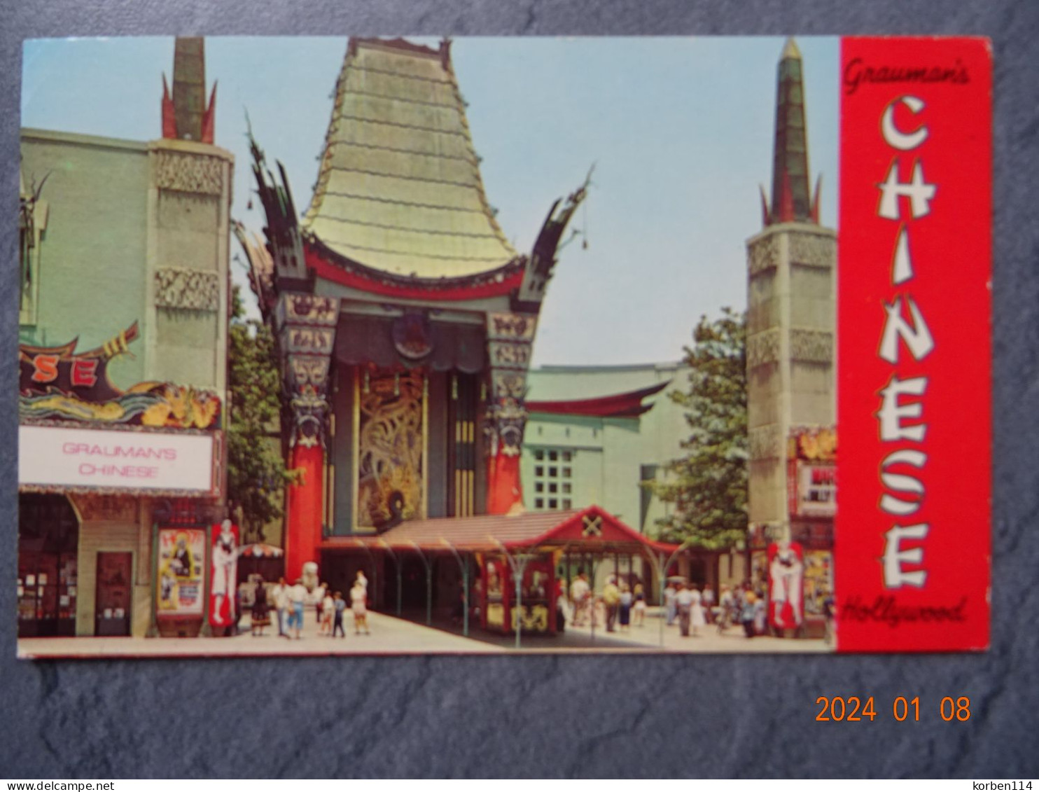 GRAUMAN'S CHINESE THEATRE HOLLYWOOD - Los Angeles