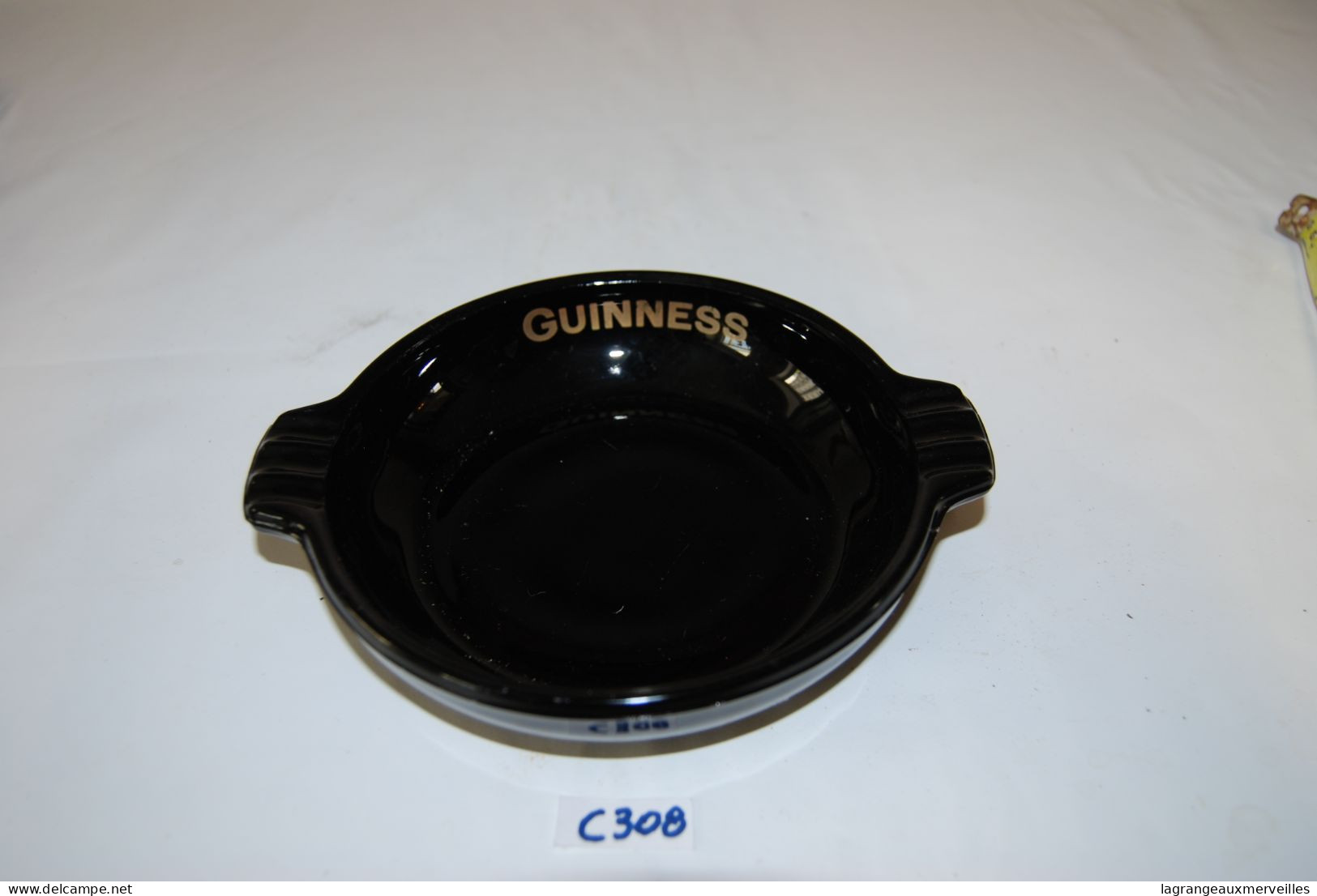 C308 Ancien Cendrier Publicitaire - Guinness - Glas