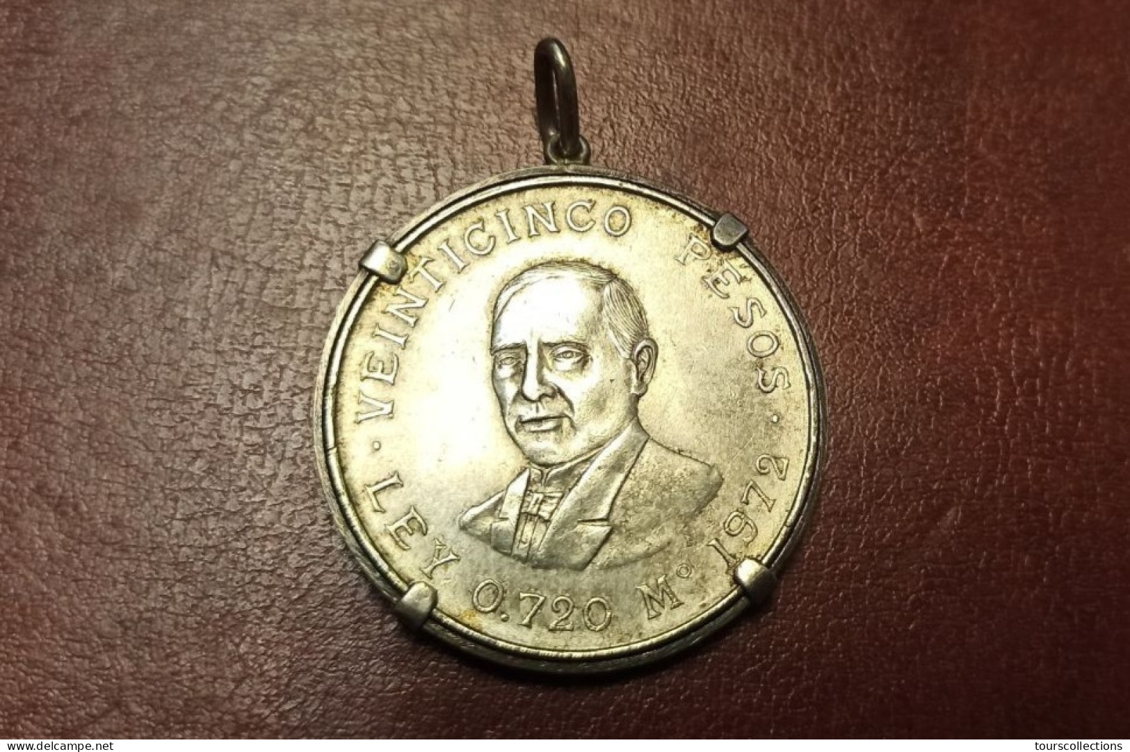 PENDENTIF En ARGENT Pour 26 Grammes Attache OK  - Monnaie 25 Pesos MEXIQUE De Benito Juarez - Diamètre Cercle 40 Mm - Pendentifs