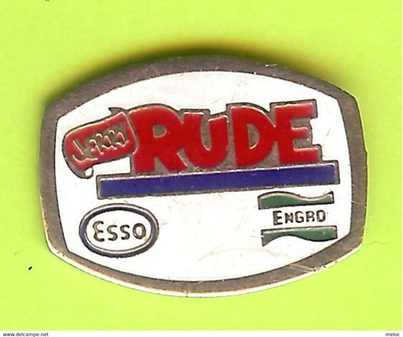 Pin's Carburants ESSO Jerry Rude - 2X10 - Carburants