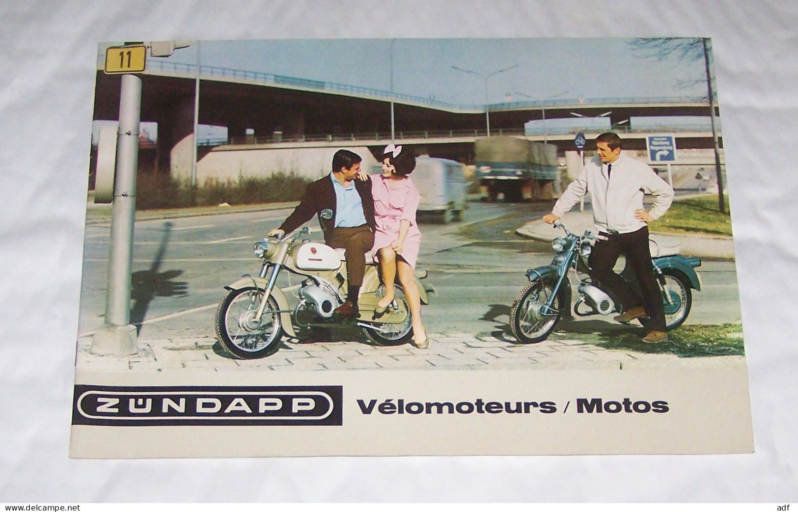 LIVRET PUB PUBLICITAIRE VELOMOTEURS VELO MOTEURS MOTO MOTOS ZUNDAPP SUPER COMBINETTE, KS 100 - Motor Bikes