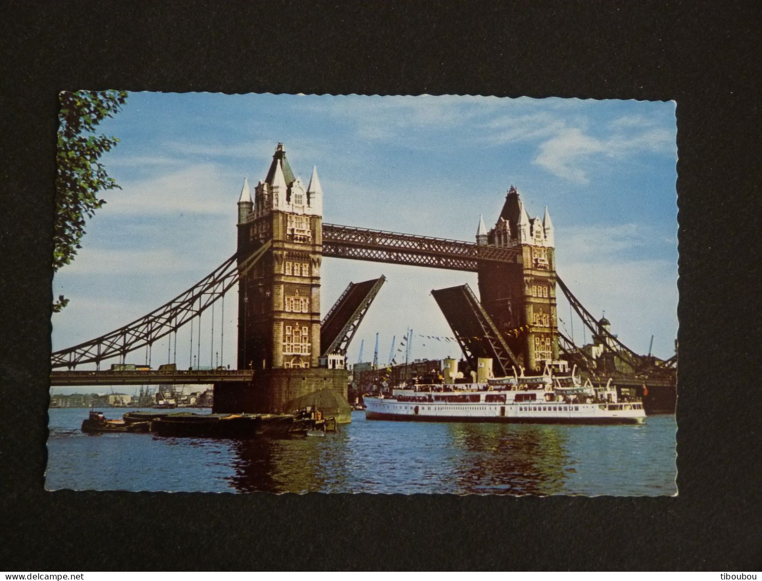 ROYAUME UNI UNITED KINGDOM LONDRES LONDON - TOWER BRIDGE - River Thames