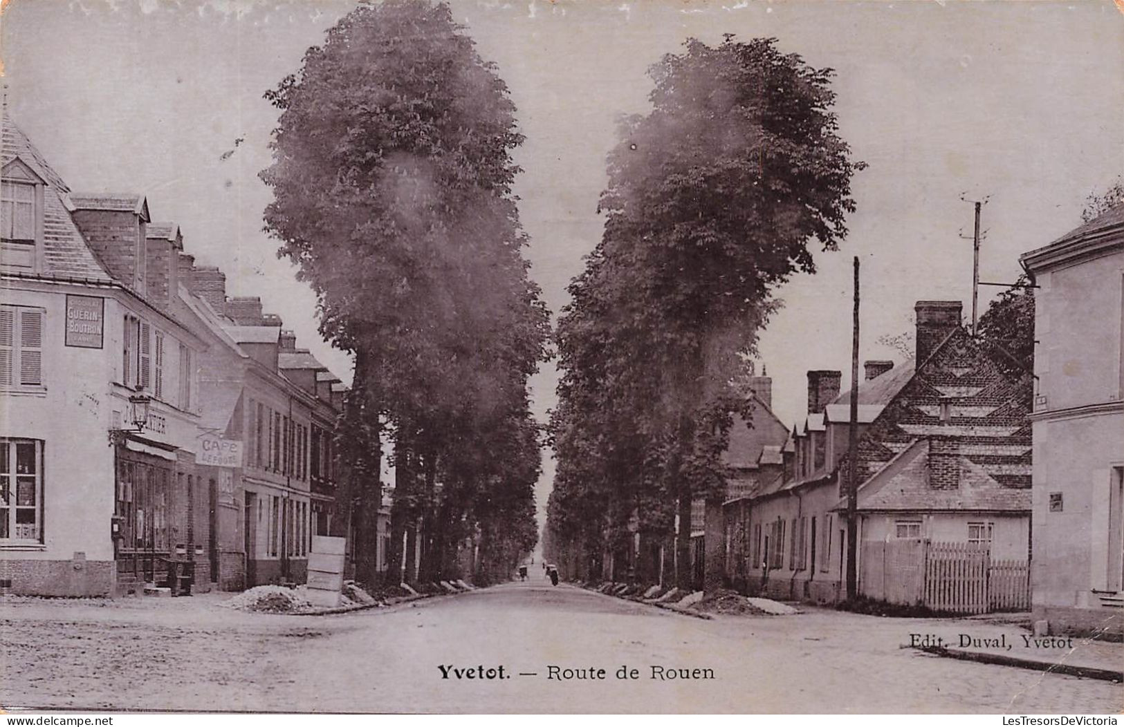 FRANCE - Yvetot - Vue Sur La Route De Rouen - Carte Postale Ancienne - Yvetot